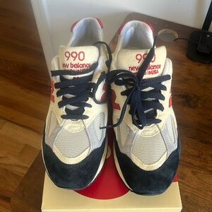 New Balance 990